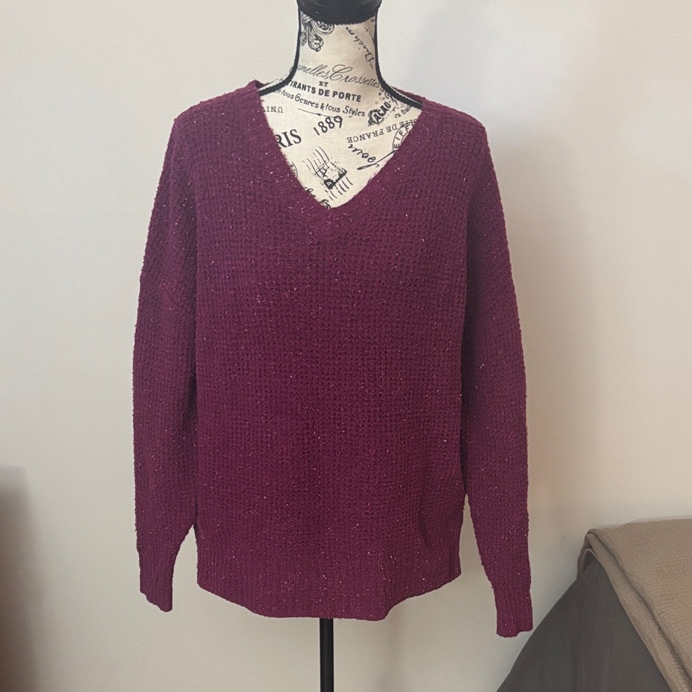 dip Women's V-Neck Sweater